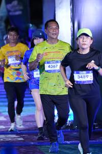 BIB: 4367, 3489
                            <button type="button" onclick="openModal(26226745)" class="btn btn-primary btn-sm float-right btn-popup" data-toggle="modal" data-target=".modal-high-quality">
                        <i class="fas fa-shopping-cart"></i> Add to Cart
                    </button>
                                            <button type="button" onclick="isThisMe(26226745, true)" class="btn btn-success btn-sm float-right btn-popup btn-isme hidden" data-toggle="tooltip" data-placement="bottom" title="นี่คือรูปของคุณใช่ไหม คลิกที่นี่เพื่อเอาเข้าอัลบั้ม">
                        <i class="fas fa-plus"></i> Add to album
                    </button>
                    <button type="button" onclick="isThisMe(26226745, false)" class="btn btn-warning btn-sm float-right btn-popup btn-isnotme hidden">
                        <i class="fas fa-ban"></i> Remove from album
                    </button>